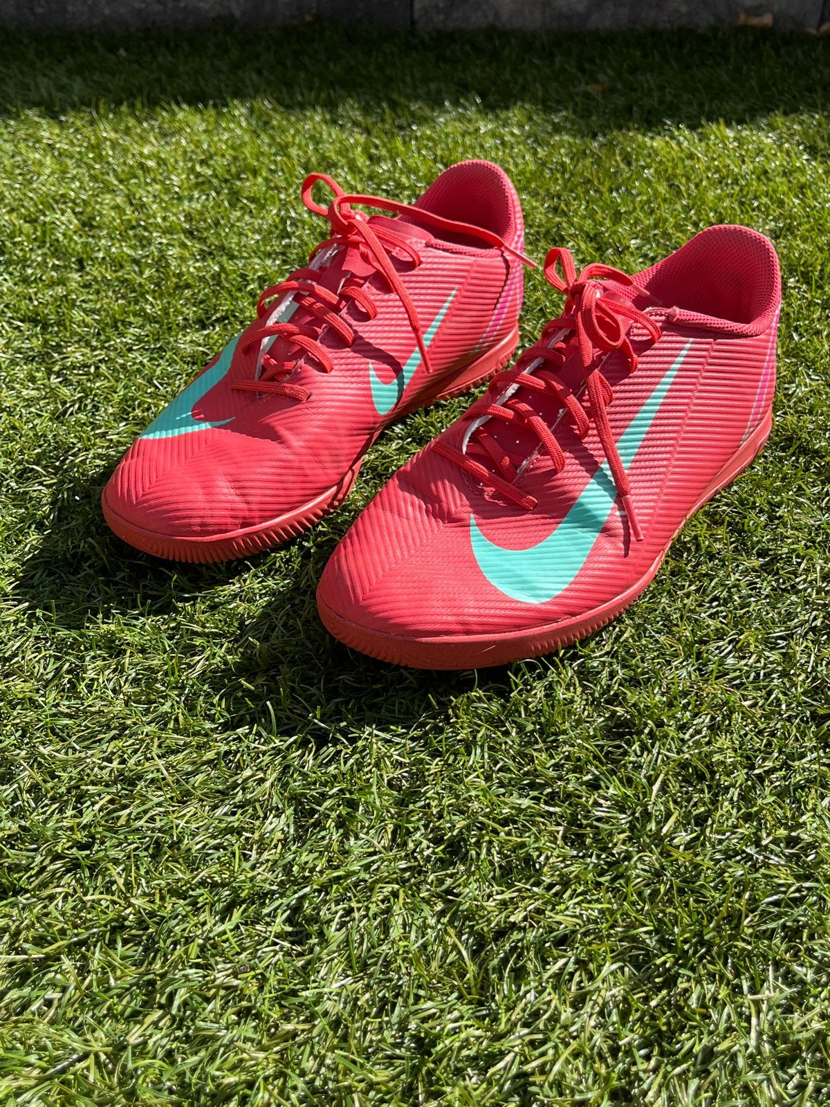 Nike Mercurial Zaalvoetbalschoenen - Maat 43, Verzenden, Zo goed als nieuw, Schoenen