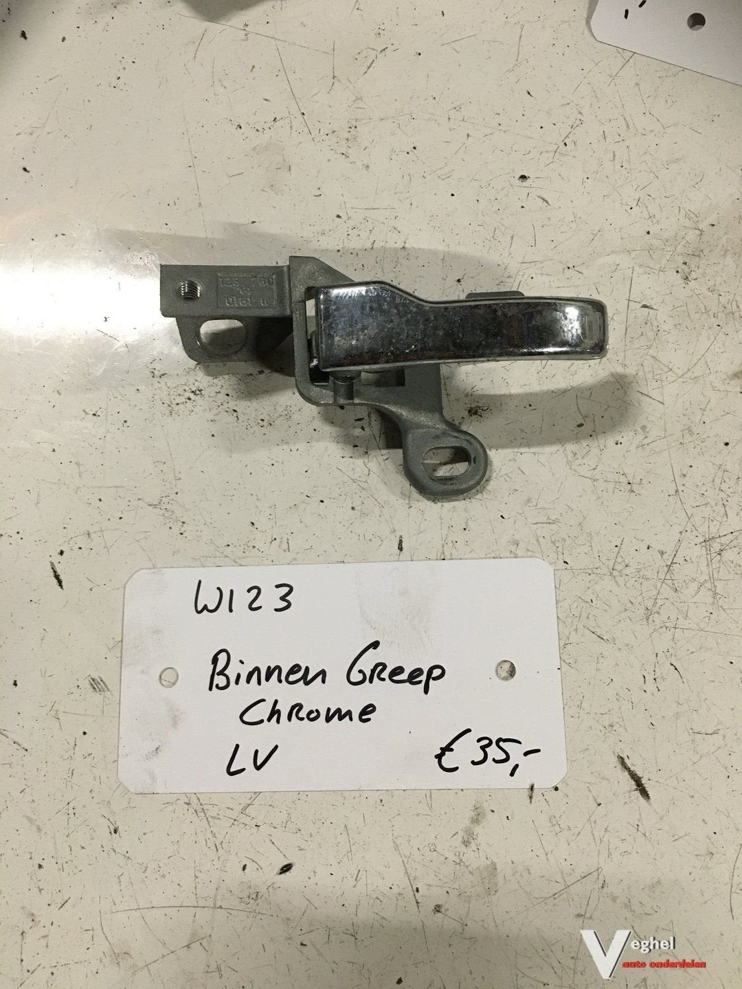 Mercedes 123 Greep Klink Chrome Linksvoor ( Binnen )