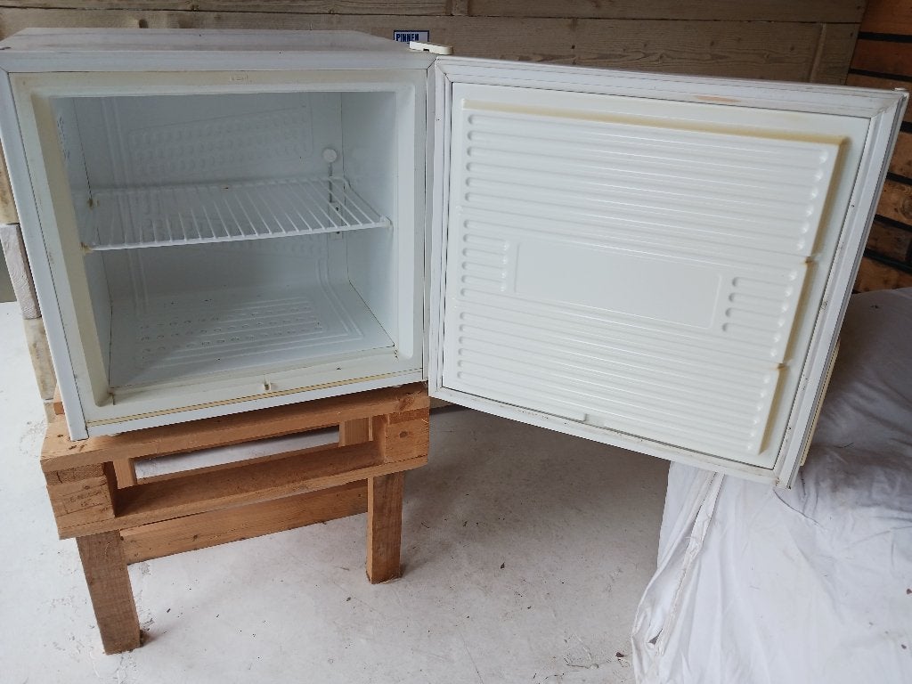 witgoed, Witgoed en Apparatuur, Ophalen, Zonder vriesvak, 45 tot 60 cm, 75 tot 100 liter