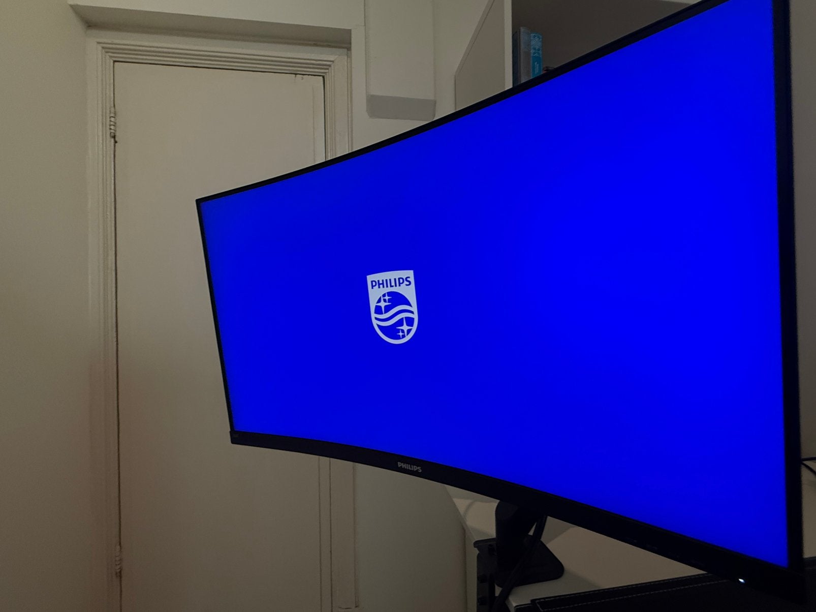 Philips 325E1C curved (gebogen) monitor, Computers en Software, Ophalen, HDMI, Kantelbaar, Zo goed als nieuw