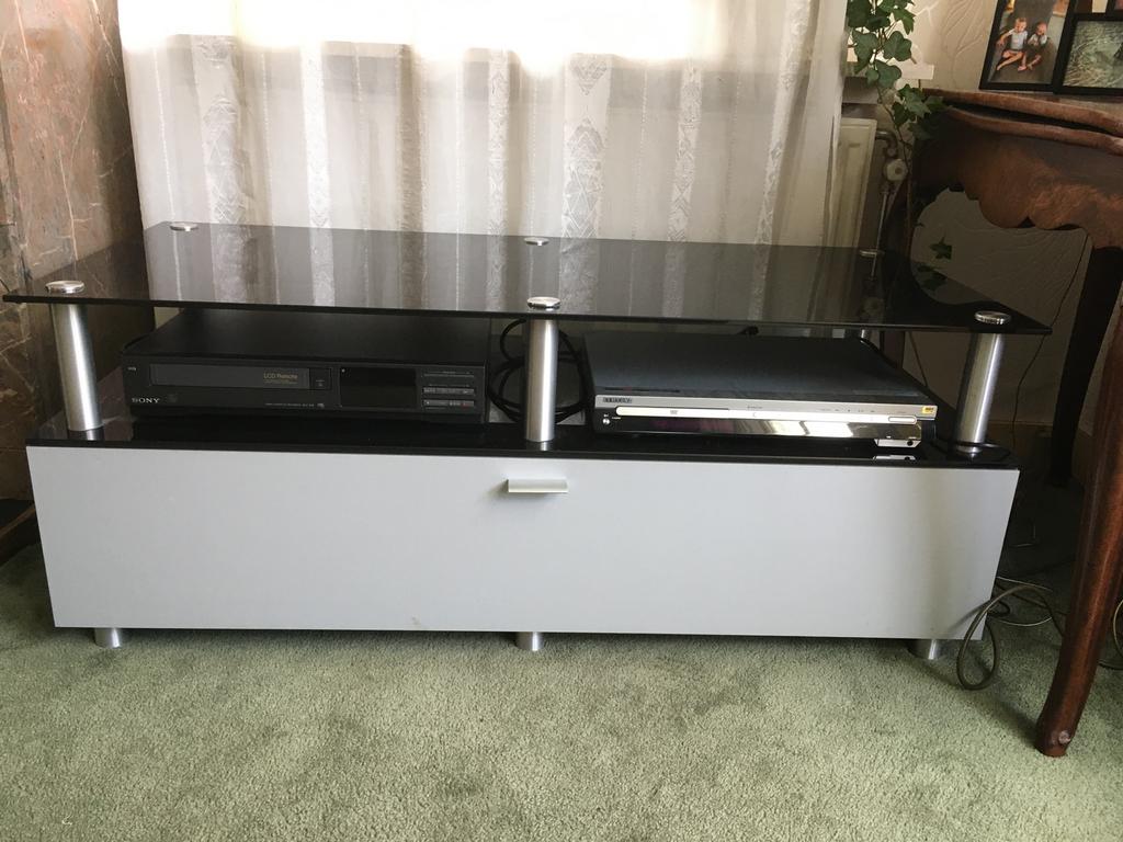 Tv kast, Ophalen, Zo goed als nieuw, 25 tot 50 cm, Minder dan 100 cm