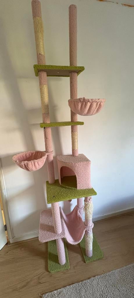 Gratis  Krabpaal 216cm-285cm, Ophalen