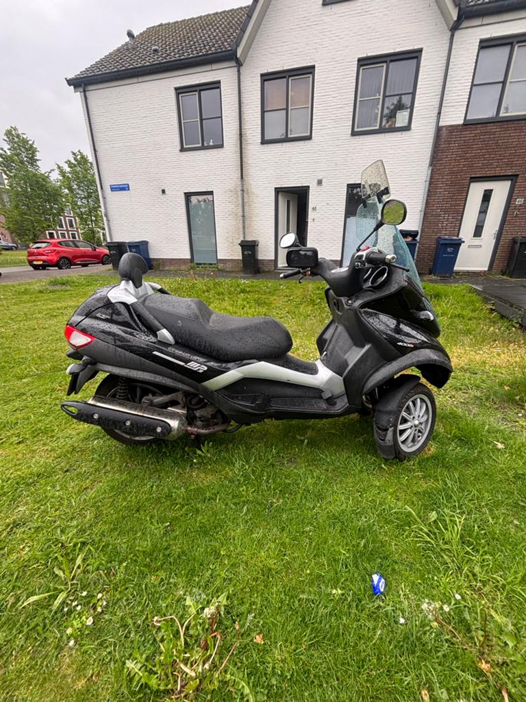 Piaggio MP3 400 met autorijbewijs, Scooter, Occasion, Motorrijbewijs A, Particulier