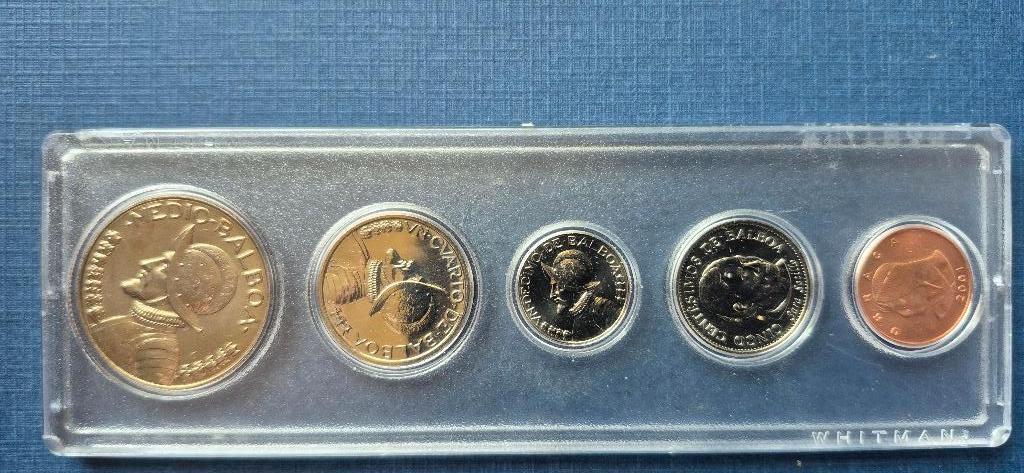 Panama Muntset 2001 in speciale verpakking, Ophalen of Verzenden, Midden-Amerika, Setje