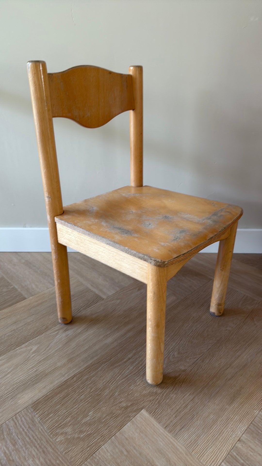 Schoolstoeltje, Kinderen en Baby's, Kinderkamer | Tafels en Stoelen, Ophalen, Gebruikt, Stoel(en)
