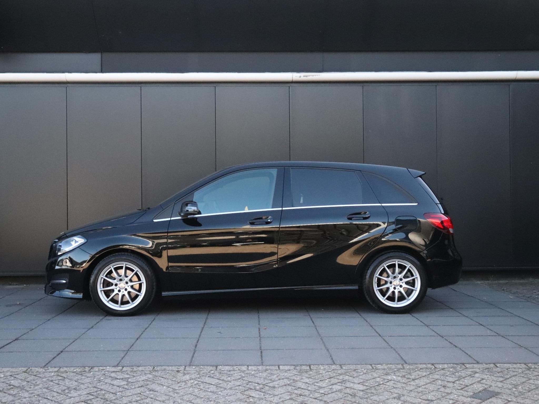 Mercedes-Benz B-klasse 250 4Matic Prestige | MEMORY | CAMERA, Auto's, Automaat, 15 km/l, Gebruikt, 4 cilinders