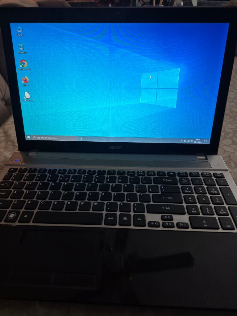 Te koop Acer Aspire V3-571G intelcore i5 Laptop, Computers en Software, 2 tot 3 Ghz, Qwerty, Intel Core i5 processor, Ophalen of Verzenden