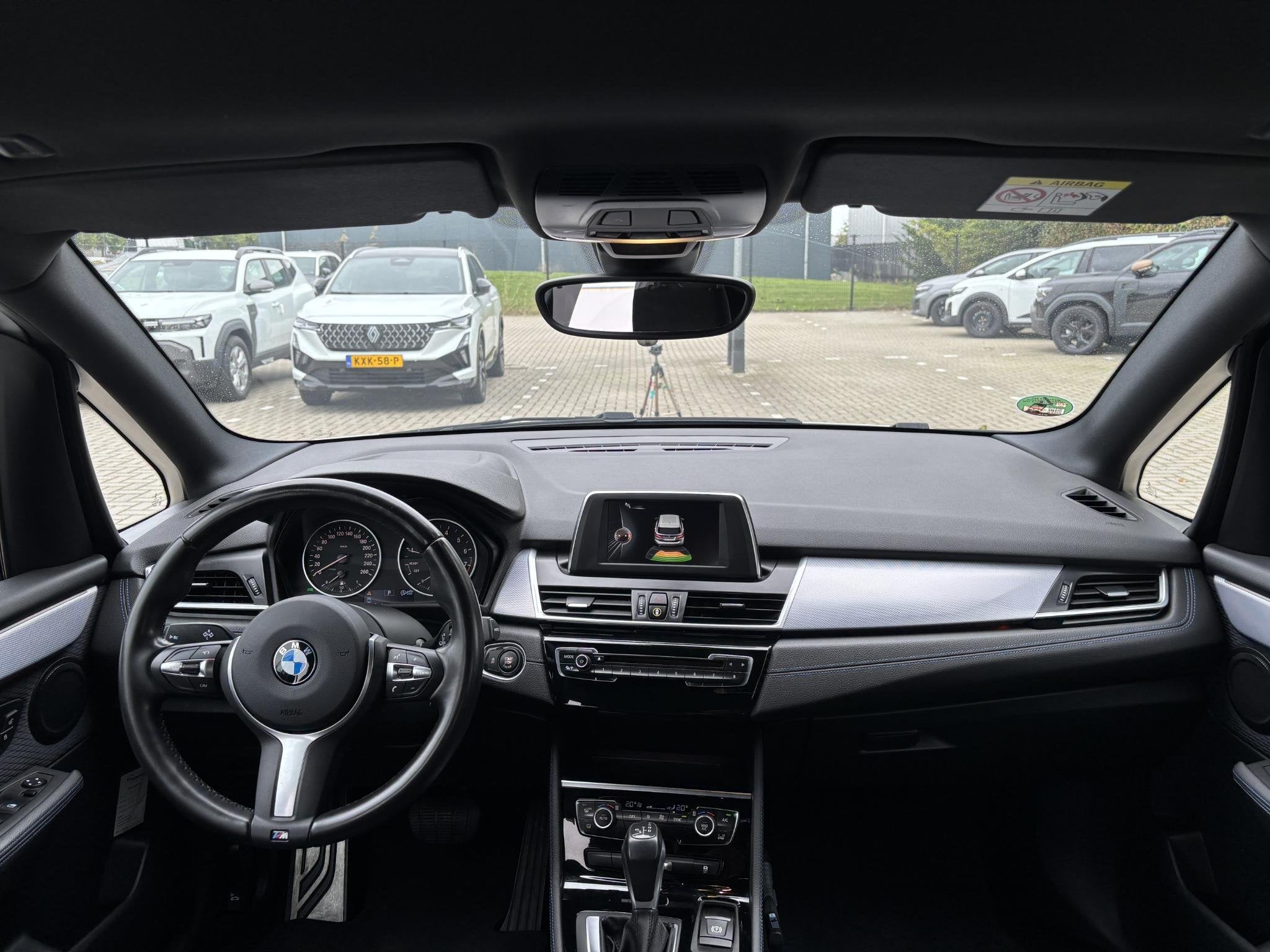 BMW 2-serie Active Tourer 218i Centennial Executive Automaat, Auto's, 1345 kg, 136 pk, Gebruikt, Alcantara