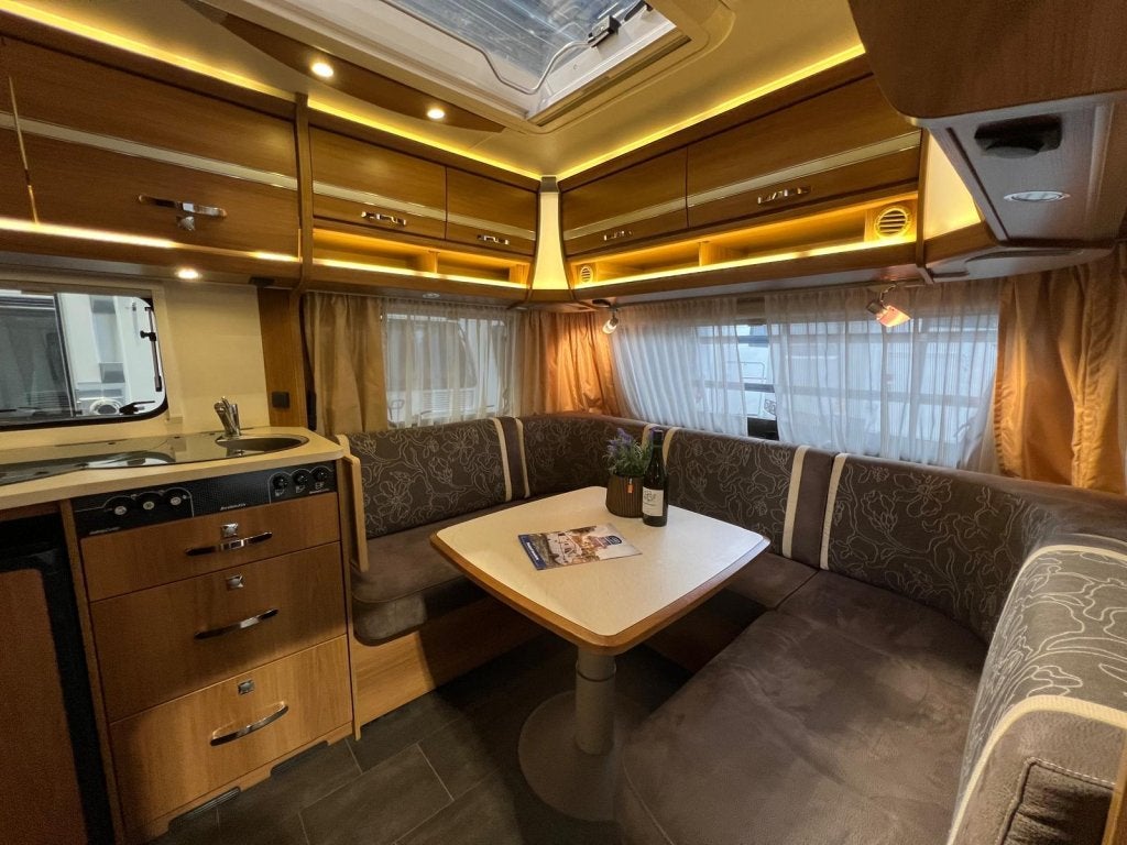 Dethleffs Nomad 520 RET Lengtebedden, Mover, Bankairco, Luif, Rondzit, 2 aparte bedden, Dethleffs, 1250 - 1500 kg