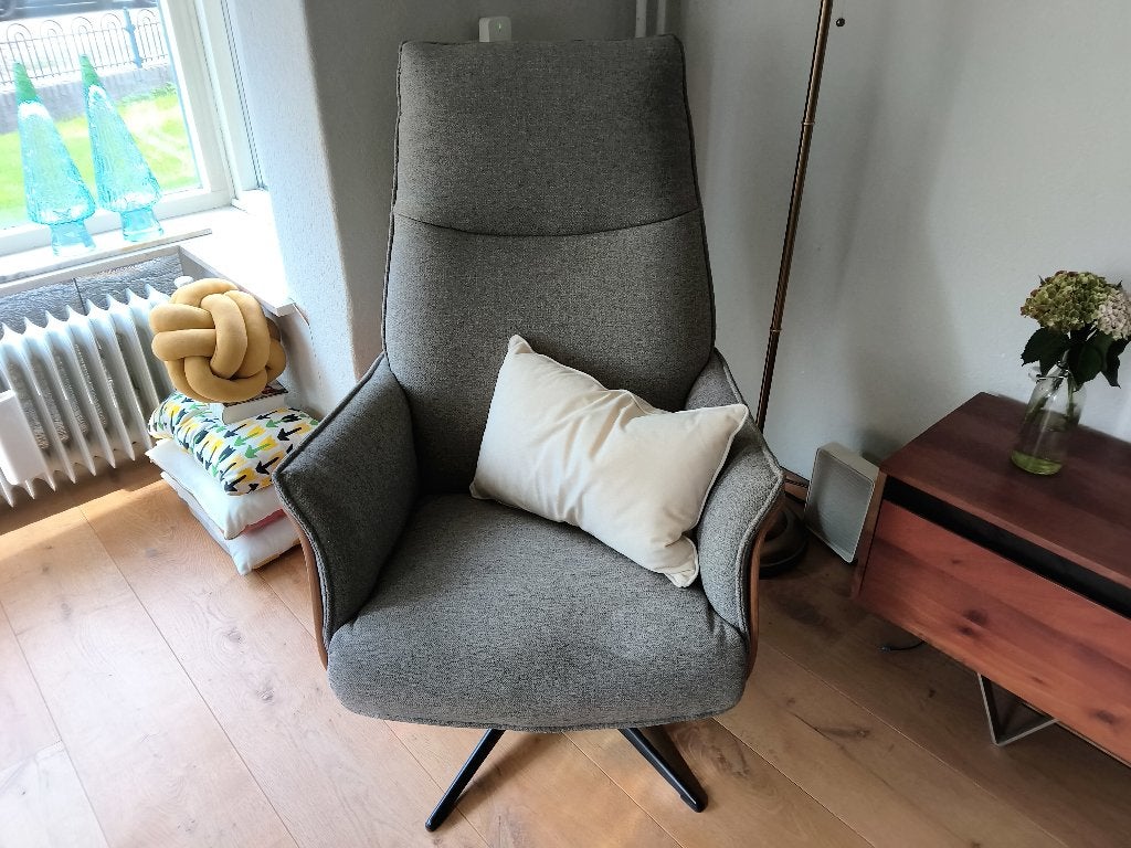 Baenks draaifauteuil, Ophalen, Hout, Overige kleuren, Semi Modern
