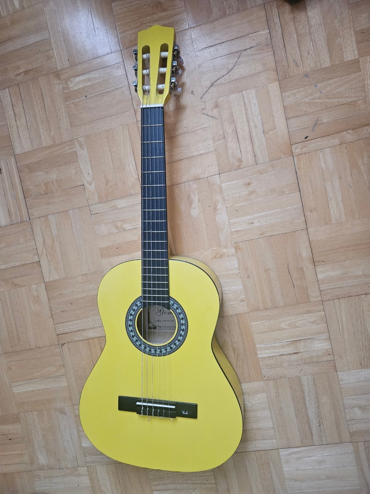 Gomez Klassieke Gitaar - Geel (Mod. GOMEZ036 CYW), Muziek en Instrumenten, Ophalen of Verzenden, Gebruikt, Klassieke of Spaanse gitaar