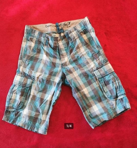 Geruite korte broek. Merk: EDC. Maat: 30., EDC, Ophalen of Verzenden, Zo goed als nieuw, Meerkleurig