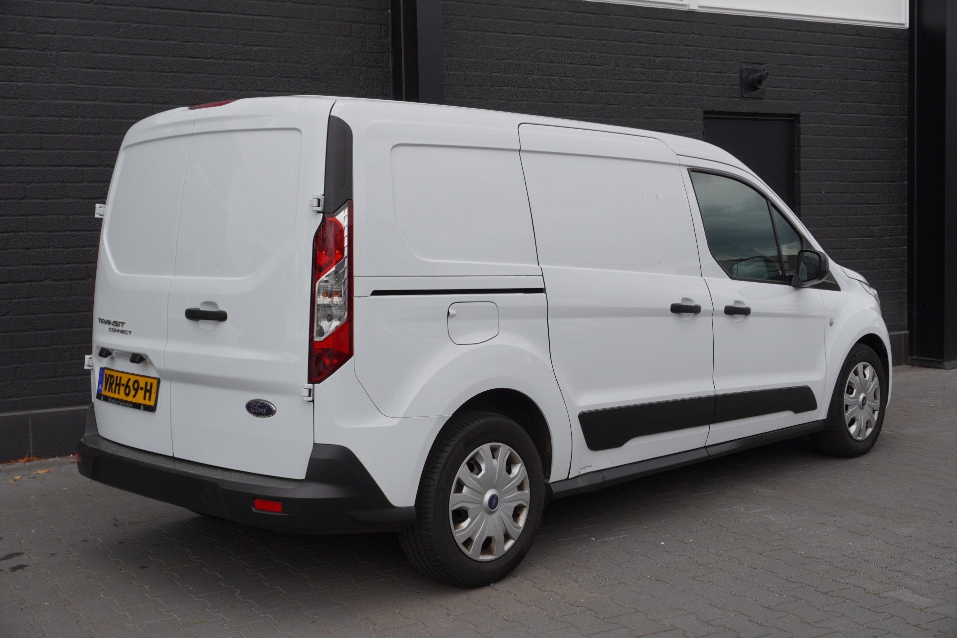 Ford Transit Connect 1.5 EcoBlue 120PK L2 EURO 6 - Airco - V, Voorwielaandrijving, Stof, Gebruikt, 4 cilinders
