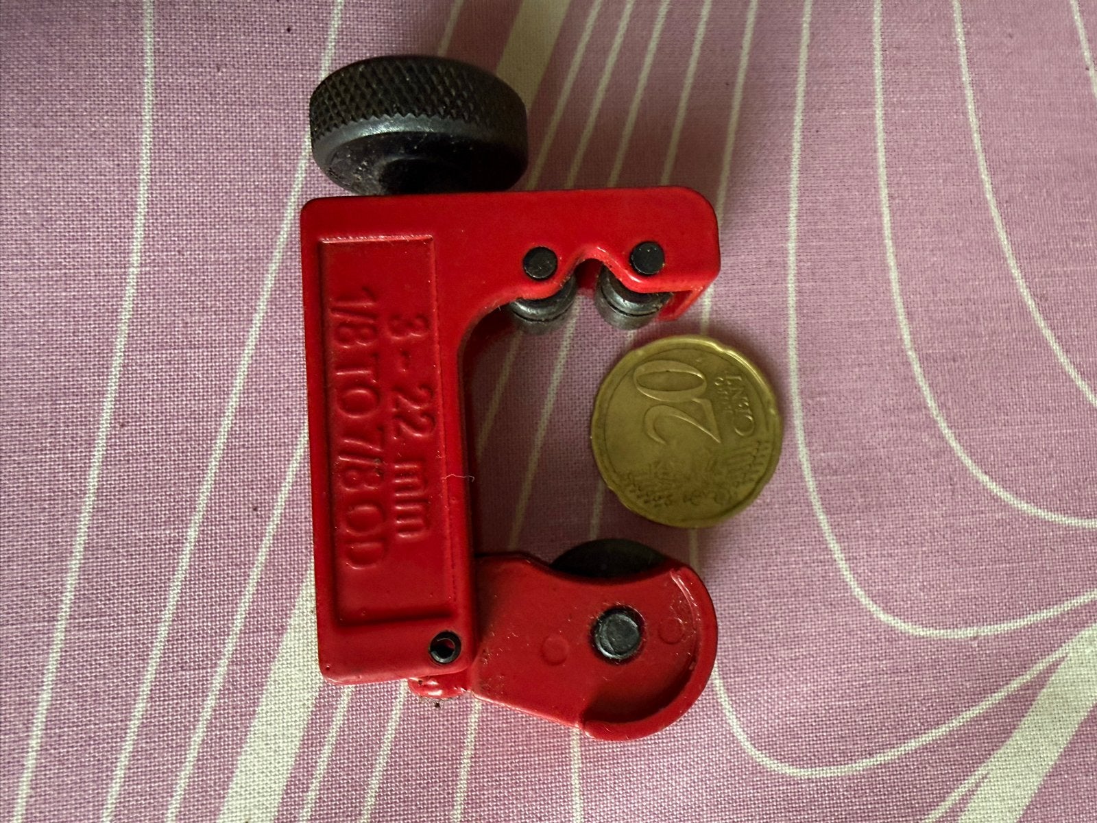 Mini pijpsnijder 3-22 mm voor koper, aluminium, PVC, Ophalen of Verzenden, Zo goed als nieuw