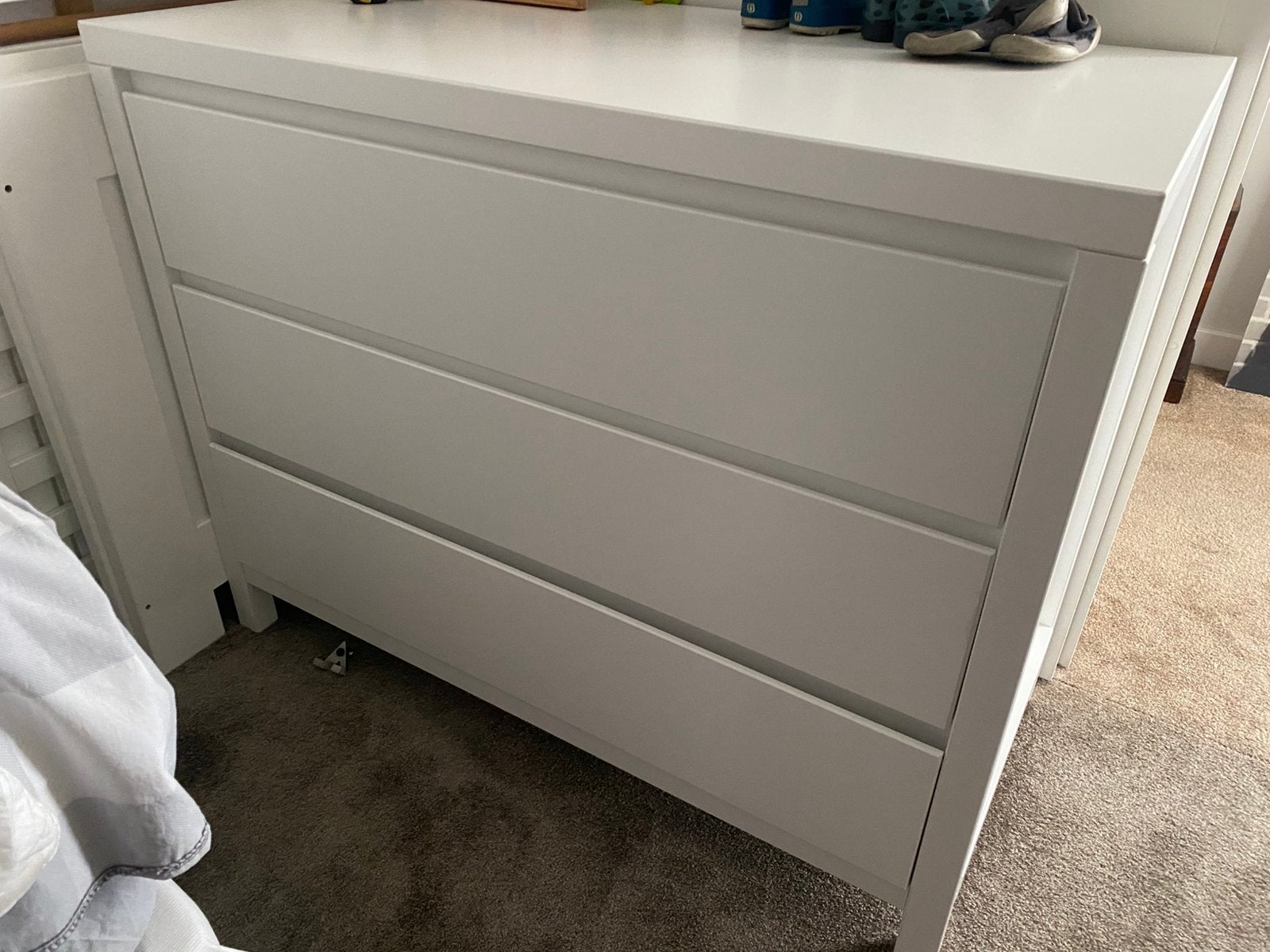 Babykamer: commode en ledikant Bopita, Ophalen, Zo goed als nieuw, Jongetje of Meisje