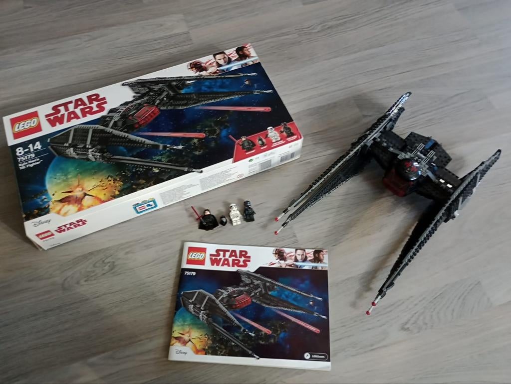 Lego Star Wars 75179 Kylo Ren's Tie fighter, Ophalen of Verzenden, Zo goed als nieuw, Actiefiguurtje
