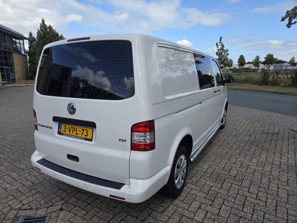 Foto 6 van SUPER MOOIE VW Transporter AUTOMAAT  C 2.0 D 2011