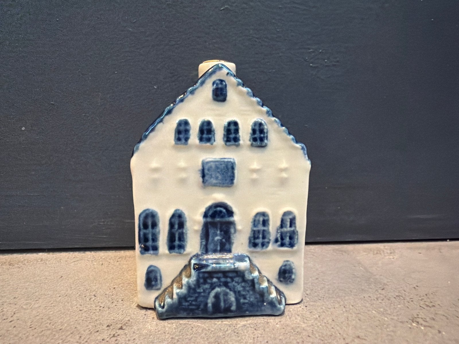 KLM huisje nummer 1 - Paleis op de Dam gevuld, Verzamelen, KLM Huisjes, Ophalen, Zo goed als nieuw, Paleis of Waag