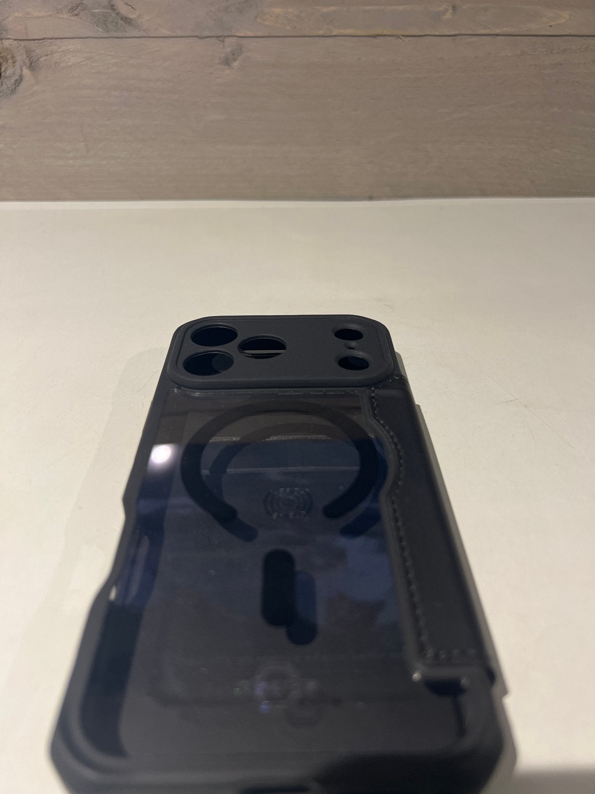 ITSkins Hybrid Mag Folio iPhone 17 Pro Max Hoesje Zwart, N, N, Nieuw, Ophalen of Verzenden