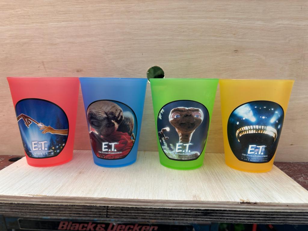 ET plastic drinkbekers, Verzamelen, Ophalen of Verzenden, Beeldje of Figuurtje