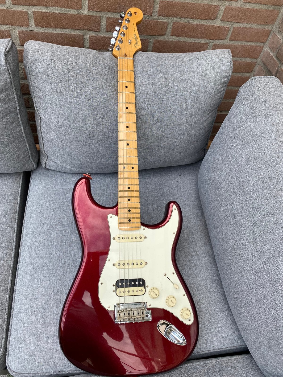 Fender American Standard Stratocaster HSS Bordeaux Metallic, Ophalen of Verzenden, Gebruikt, Solid body, Fender
