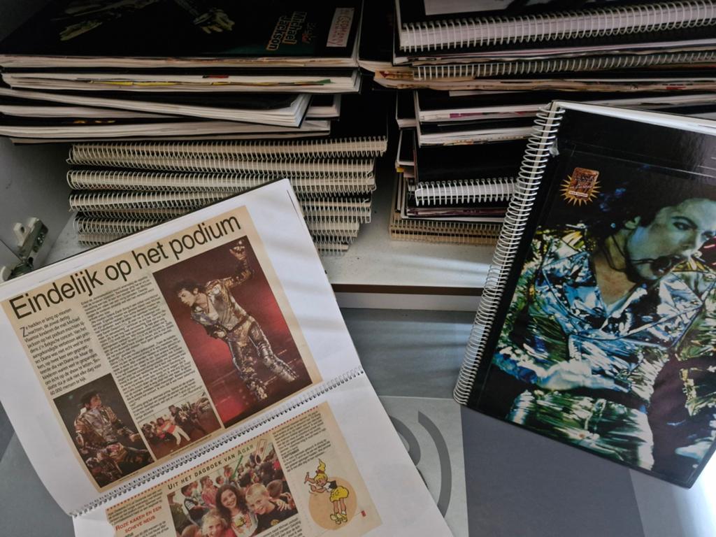 80 Michael Jackson plakboeken, Ophalen of Verzenden