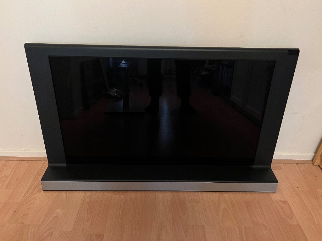 Bang & Olufsen Beovision 8-40, LCD, Refurbished, 120 Hz, 100 cm of meer