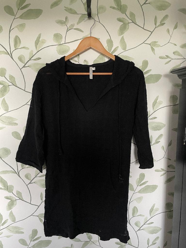 Seafolly zwarte blouse shirt - voor over je bikini small 36, Zwart, Ophalen of Verzenden, Zo goed als nieuw, Bikini