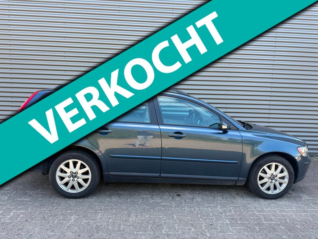 Volvo V50 2.5 T5 AWD 220PK Automaat 5-cilinder Leer Xenon Cr, Auto's, Automaat, Gebruikt, 700 kg, Blauw