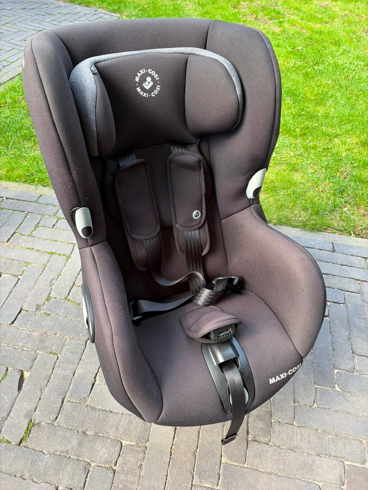 Maxi cosi Axiss - zo goed als nieuw, Kinderen en Baby's, Ophalen, Verstelbare rugleuning, Autogordel, 0 t/m 18 kg
