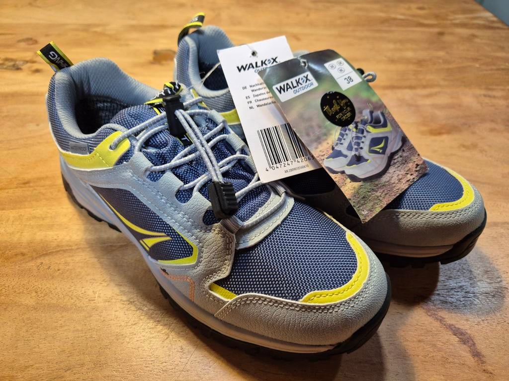 Walkx schoenen (nieuw) maat 38 (maar valt klein uit), Ophalen of Verzenden