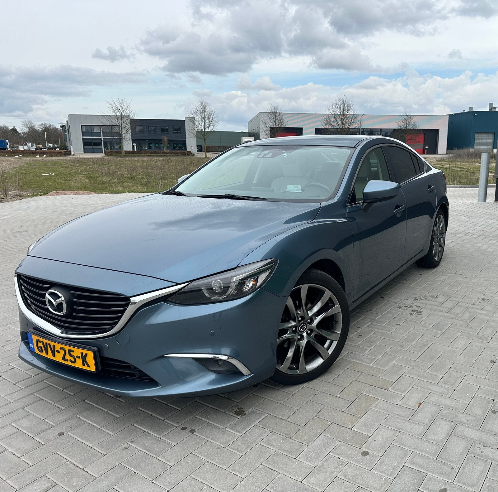 Mazda Mazda6