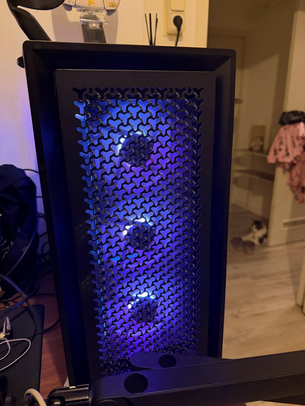 Gaming PC: Ryzen 7 7800X3D, RX 9070 XT, 32GB RAM, Ophalen, Gebruikt, 32 GB, Gaming