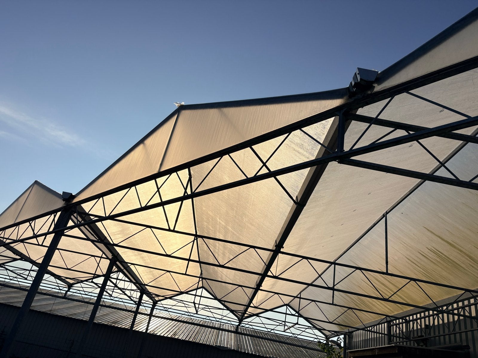 Grote overkapping/carport - 178 m², Ophalen, Gebruikt, Carport
