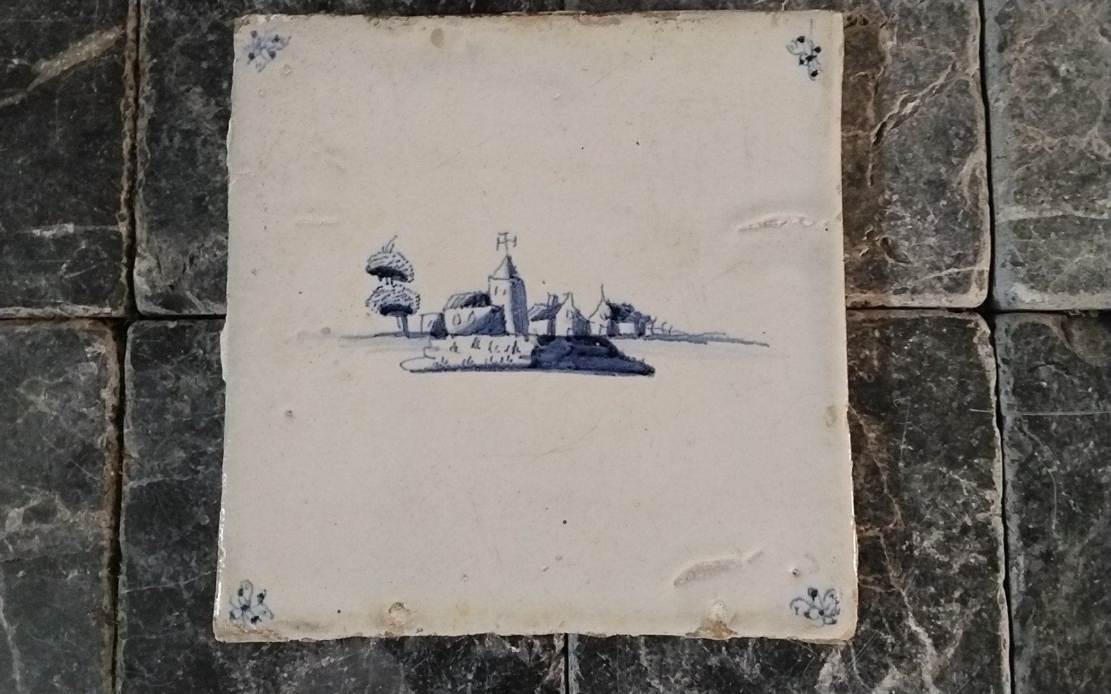 Antieke Delfts Blauw Tegel met Hollands Landschap, Antiek en Kunst, Ophalen