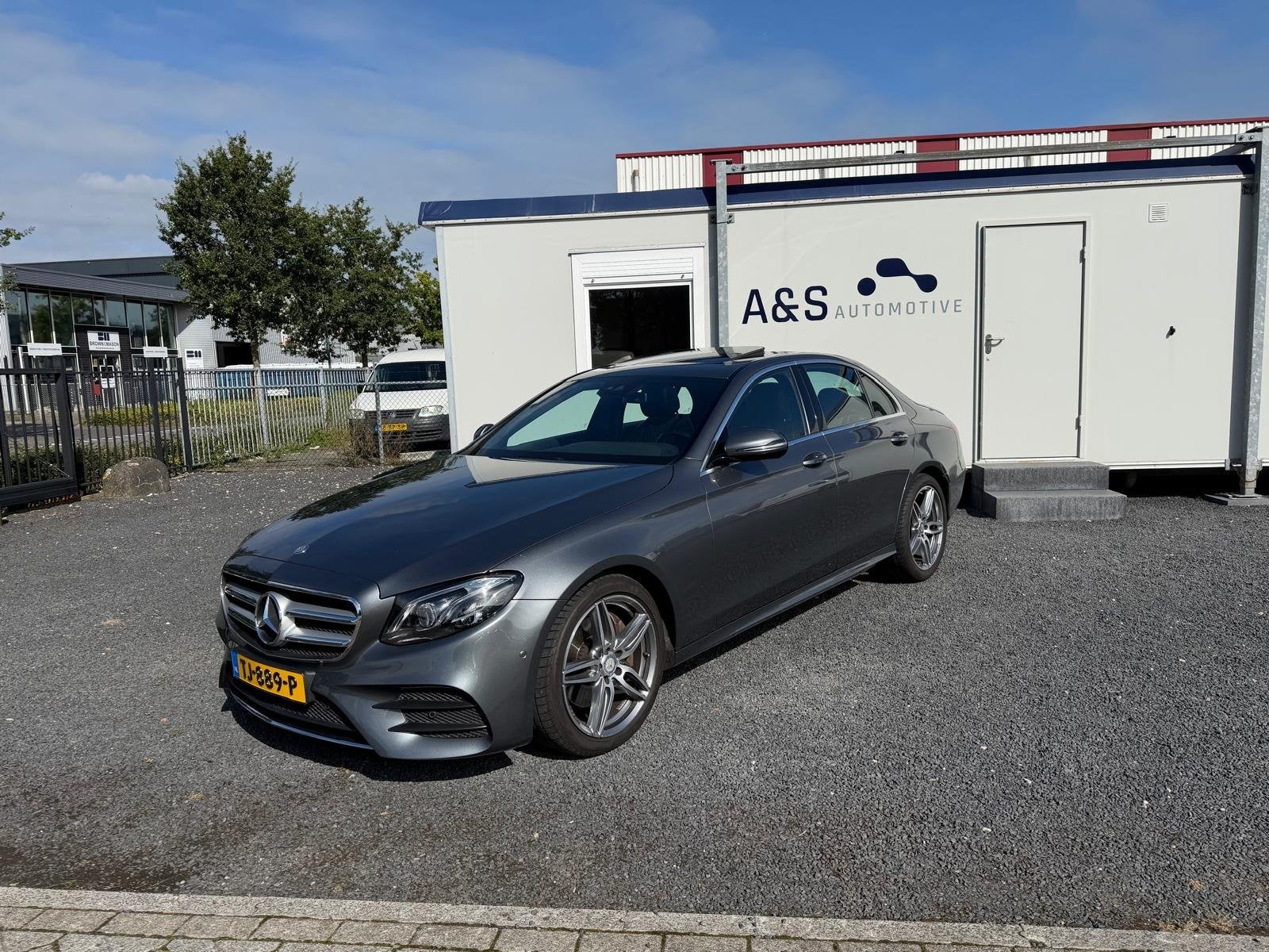 Mercedes-Benz E-Klasse 220 d Prestige Plus 110.000 KM ! AFN, Automaat, Achterwielaandrijving, 4 cilinders, Leder en Stof