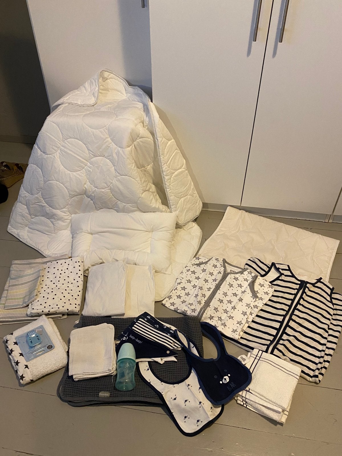 Baby spulletjes, dekbed, overtrekjes, hoeslakentjes, enz., Kinderen en Baby's, Ophalen of Verzenden, Zo goed als nieuw