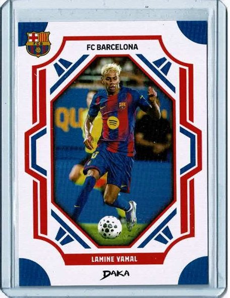 2024-25 DAKA FC Barcelona Lamine Yamal Base Card #FCB-5-B, Ophalen of Verzenden, Nieuw, Buitenlandse clubs, Poster, Plaatje of Sticker