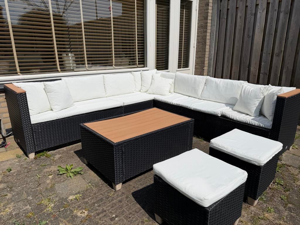 Luxe loungeset inclusief 2 hockers, kussens en tafel, Ophalen, Gebruikt, Meer dan 8 zitplaatsen, Loungeset
