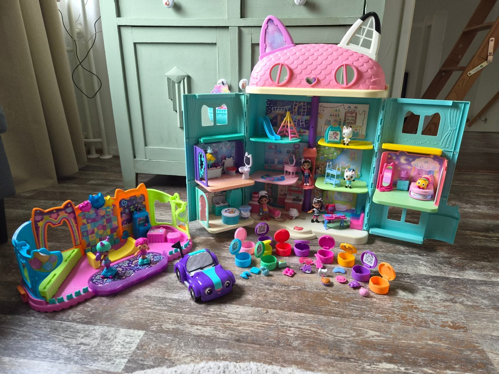 Gabby's Dollhouse poppenhuis met 3 uitbreidingen., Ophalen, Gebruikt, Poppenhuis