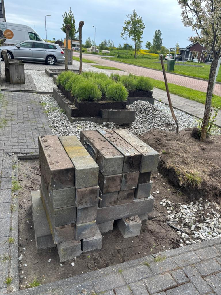Stapelblokken 15x15x60 cm - 64 stuks, Tuin en Terras, Tegels en Klinkers, Ophalen, Gebruikt, Beton, Overige typen
