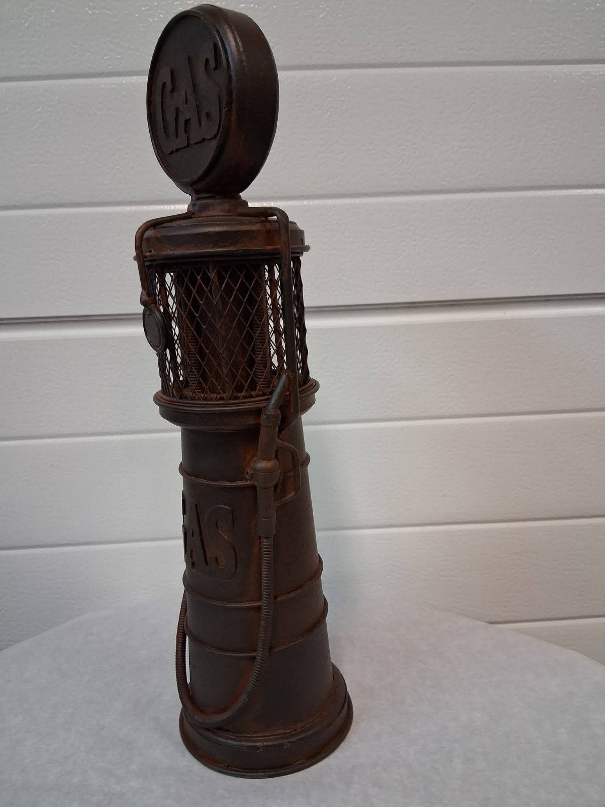 Benzinepomp decoratie van metaal, Verzamelen, Ophalen of Verzenden, Huis en Inrichting