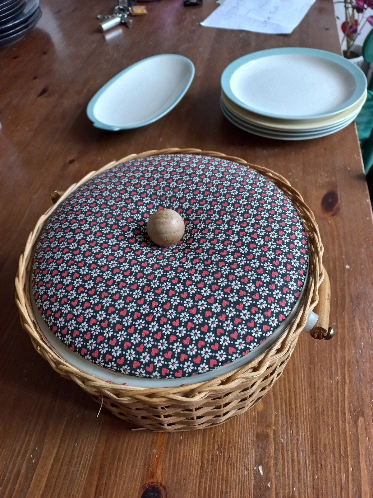 Vintage naaimandje, Hobby en Vrije tijd, Ophalen of Verzenden, Zo goed als nieuw