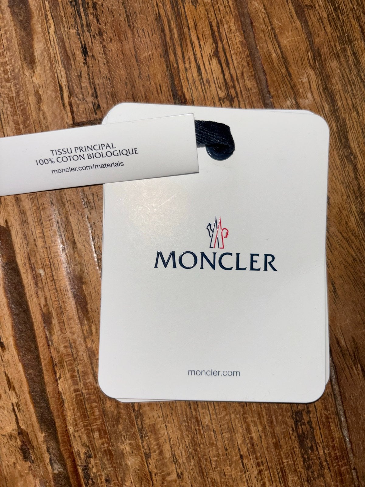 Moncler T-shirt Zwart Maat 164 (XS) - Nieuw en Origineel, Verzenden, Nieuw, Jongen of Meisje, Shirt of Longsleeve
