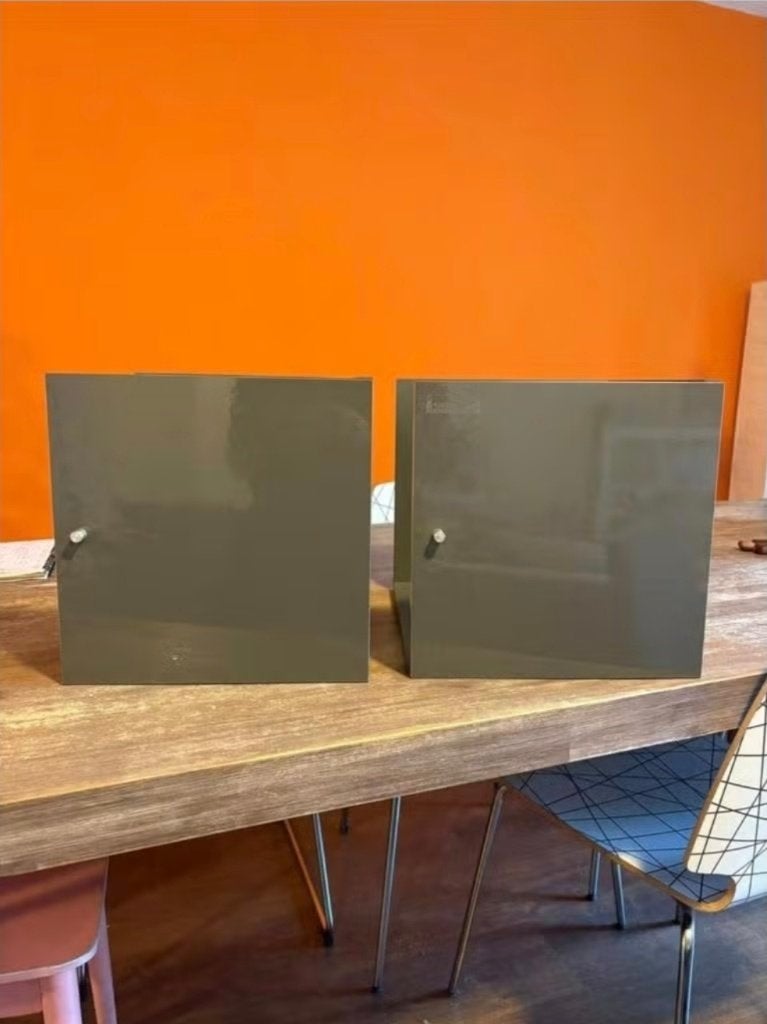 2x DEUREN & LADEN inc. Inzetten Kallax Ikea grijs hoogglans, Ophalen, Zo goed als nieuw