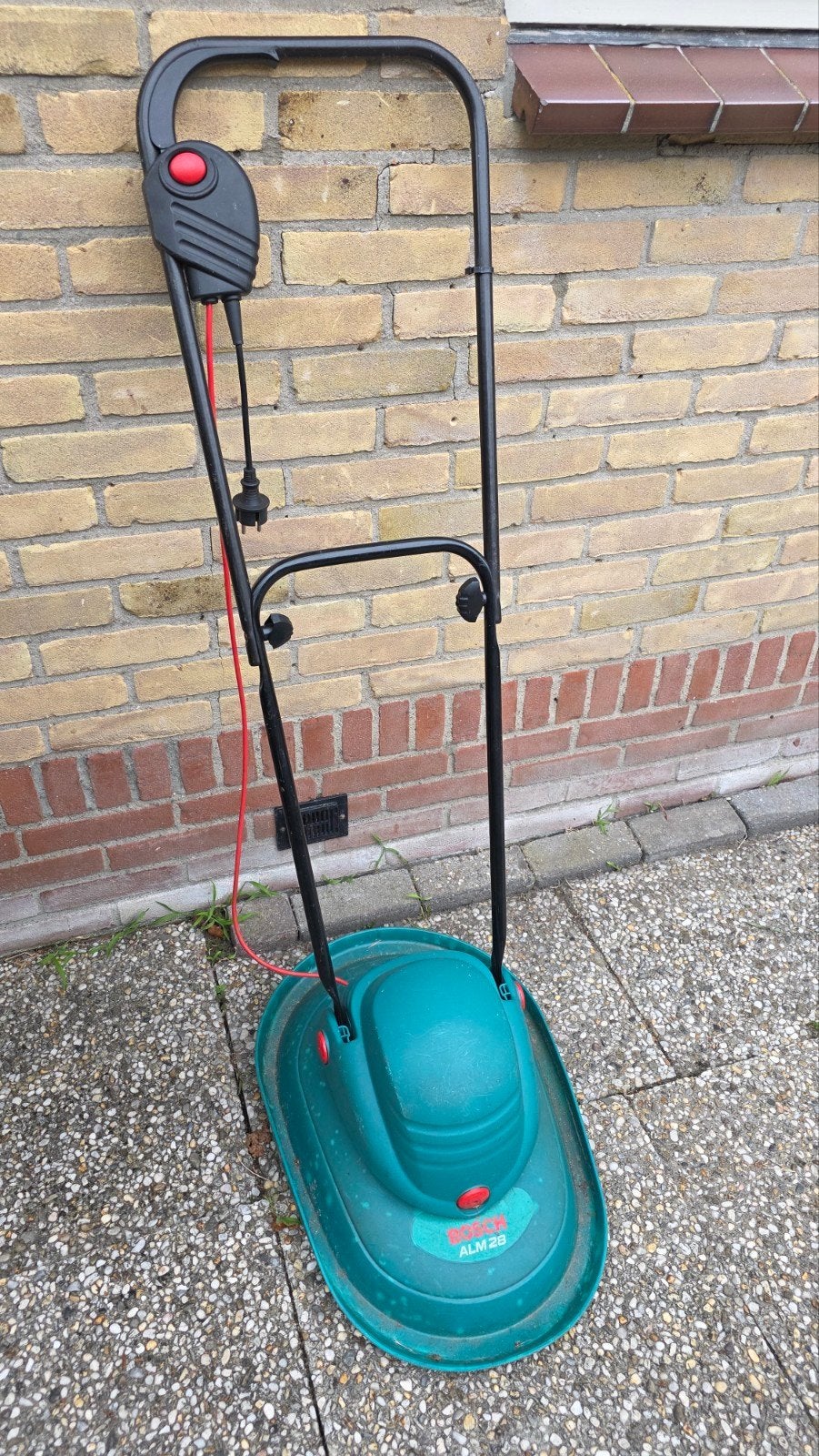 Bosch ALM 28 Elektrische Zweefmaaier - Compact & Licht, Gebruikt, Elektrische grasmaaier, Ophalen of Verzenden, Bosch, AEG
