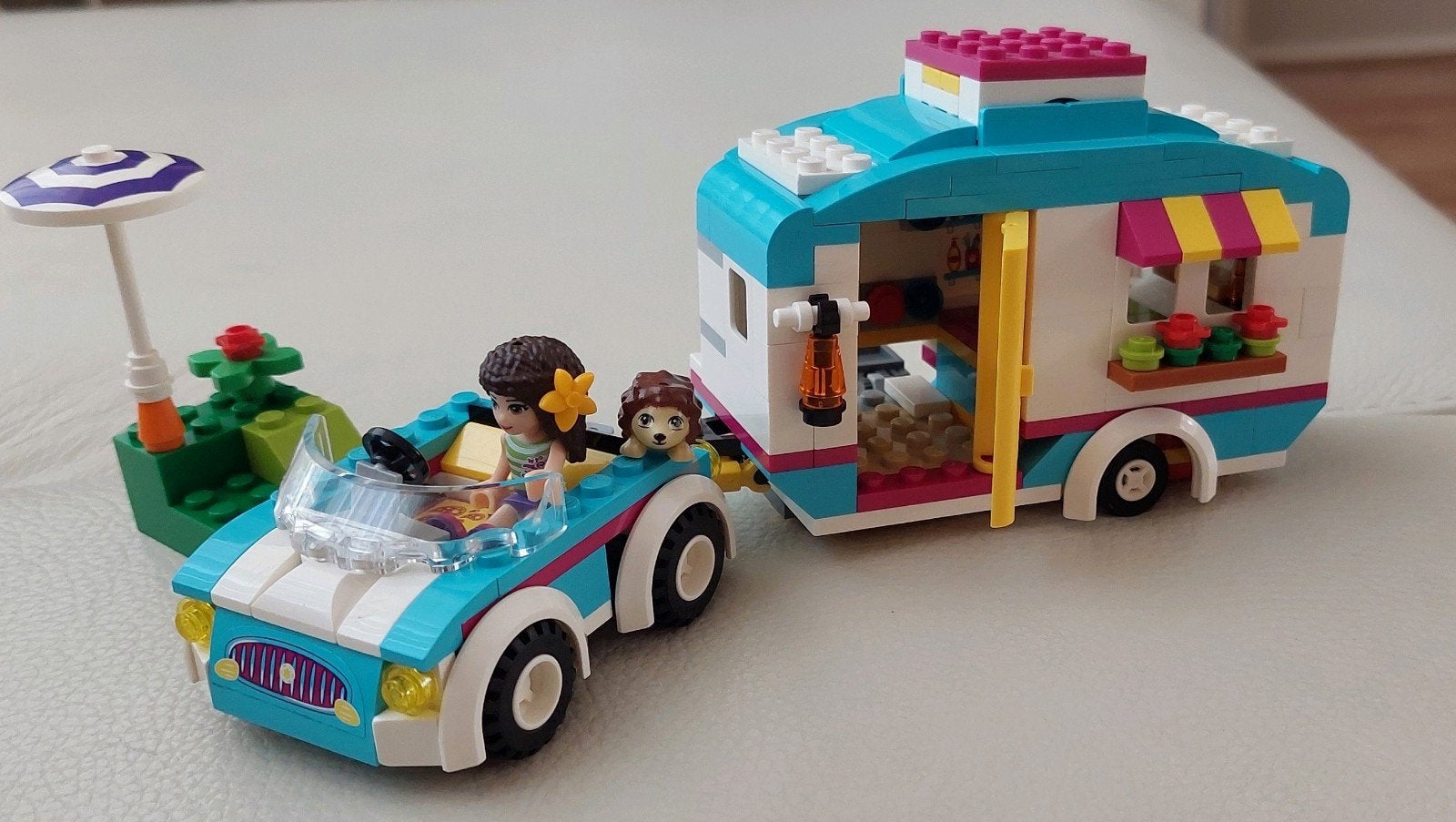 Lego Friends 41034 Zomercaravan - Compleet met instructies, Ophalen of Verzenden, Zo goed als nieuw