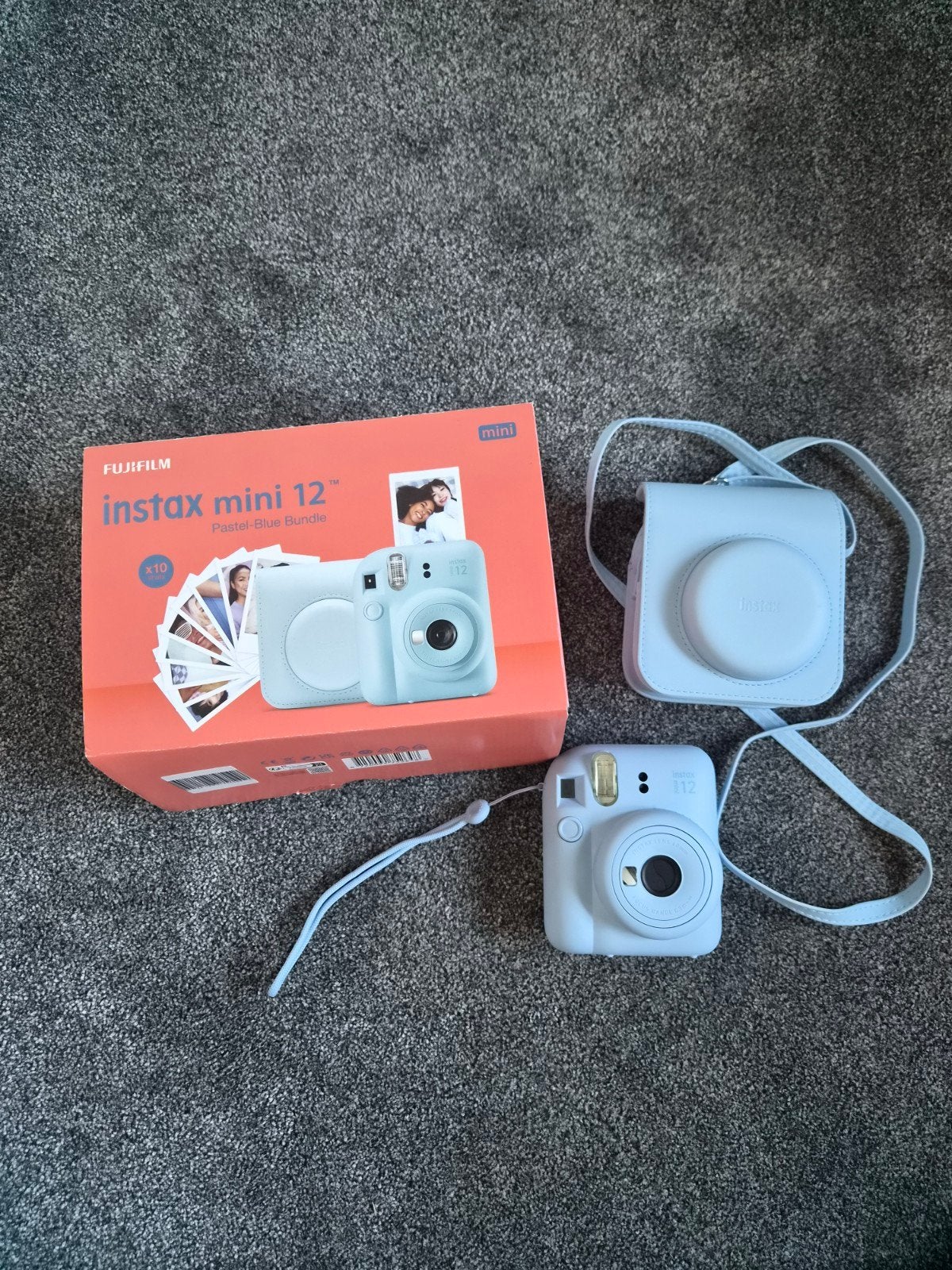 Fujifilm Instax Mini 12 Pastelblauw Bundel, Ophalen, Instant camera, Zo goed als nieuw, Fujifilm