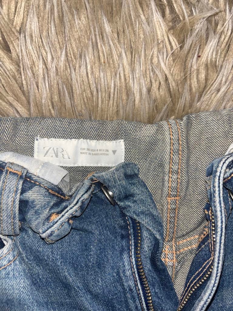 Zara Wide Leg Jeans - fold over is een maat s, Kleding | Dames, Spijkerbroeken en Jeans, Verzenden, Zo goed als nieuw, Blauw, W28 - W29 (confectie 36)