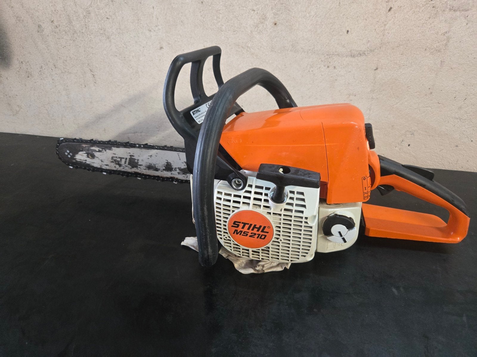 Nette Stihl MS210 kettingzaag | 35cm blad | MS 210, Stihl MS 210 benzine motorzaag 35cm, Info@stihl.nl, Stihl, Gebruikt